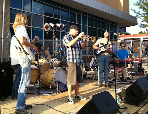 Gus & Call at Dundee Day, Aug. 27, 2011.