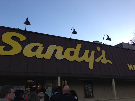 Dinner at Sandy's. Wish I could tell you the food was good.
